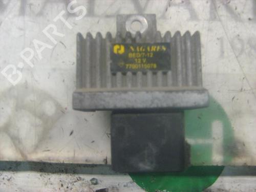 Used Electronic module RENAULT LAGUNA I (B56_, 556_) 1.9 dCi (B56W) (107 hp) 9090841