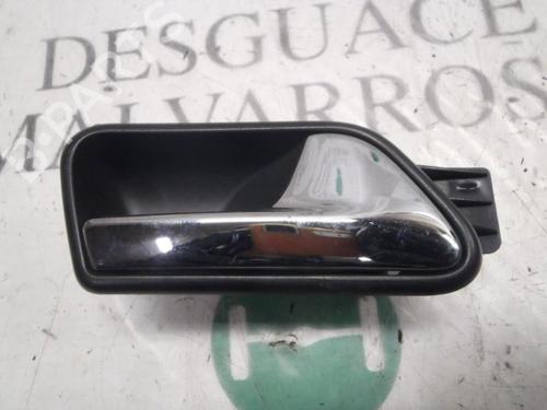 Maneta interior trasera derecha VW TOURAN (1T1, 1T2) 2.0 TDI 16V (140 hp) 3817128