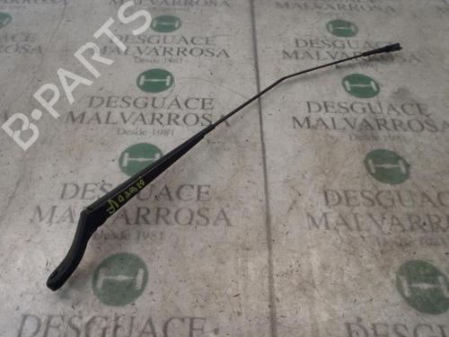 Used Front windshield wiper arm PEUGEOT 207 (WA_, WC_) [2006-2015]  3808462