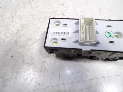 Left front window switch KIA CEED (CD) 1.6 CRDi 115 | BP8823876I27  - Image 5