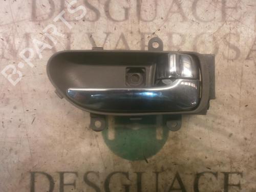 Used Front right interior door handle NISSAN X-TRAIL II (T31) 2.0 dCi 4x4 (173 hp) 3801652