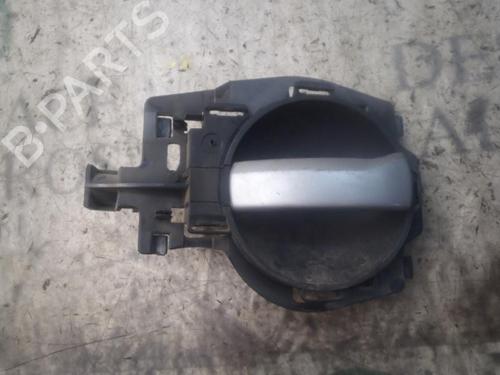 Used Front left interior door handle Front left interior door handle CITROËN C3 I (FC_, FN_) 1.4 HDi (68 hp) 3824525 3824525