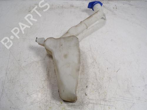 Used Windscreen washer tank Windscreen washer tank 8257910 8257910