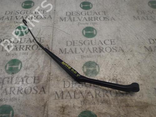 Used Front windshield wiper arm Front windshield wiper arm TOYOTA RAV 4 II (_A2_) 2.0 D 4WD (CLA20_, CLA21_, CLA20R, CLA21R) (116 hp) 3806485 3806485