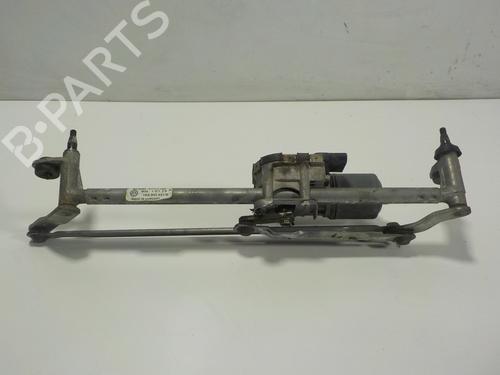Used Front wiper motor Front wiper motor VW SCIROCCO III (137, 138) 2.0 TDI (140 hp) 10778950 10778950
