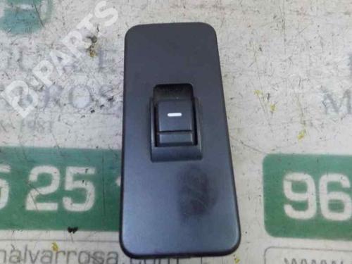 Used Right rear window switch Right rear window switch LAND ROVER RANGE ROVER SPORT I (L320) 2.7 D 4x4 (190 hp) 5667536 5667536