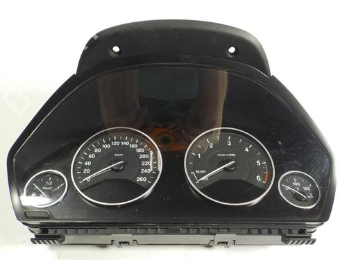 Used Instrument cluster BMW 3 (F30, F80) 318 d (150 hp) 10723900