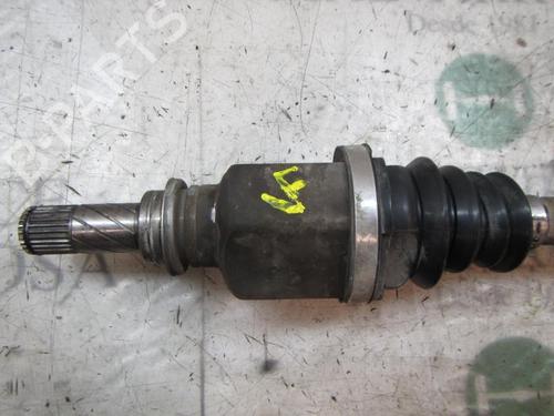 left-front-driveshaft-renault-clio-iii-br01-cr01-2005-2006-2007-2008-2009-2010-2011-2012-2013-2014-3824485 main image