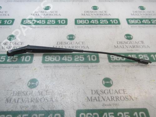 Used Front windshield wiper arm Front windshield wiper arm 3875102 3875102