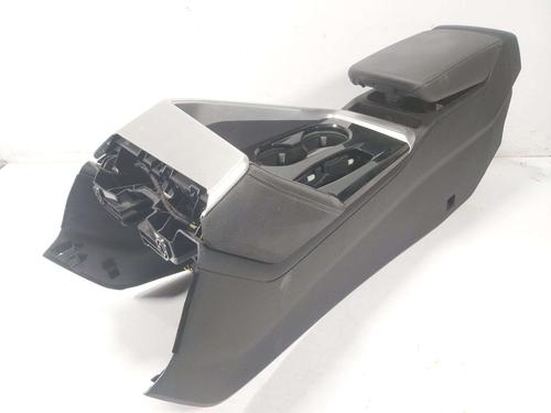 Used Armrest / Center console Armrest / Center console 38912236 38912236