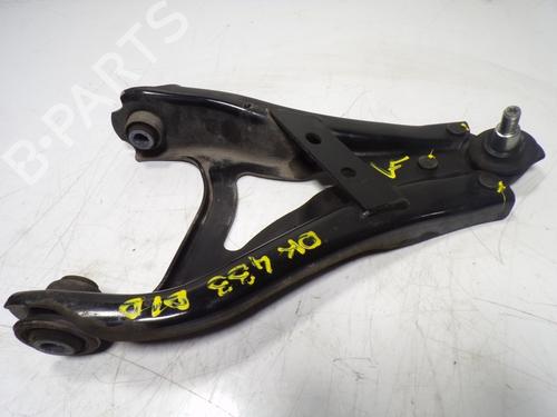 Used Right front suspension arm DACIA DUSTER (HM_) [2017-2025]  12124229
