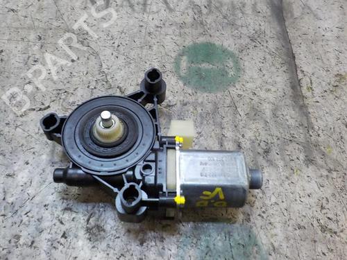 Right front window motor SEAT LEON (5F1) 1.6 TDI | BP3997964E20 