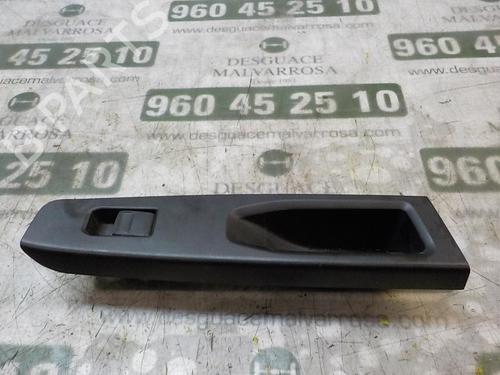 Used Right rear window switch Right rear window switch TOYOTA YARIS (_P13_) [2010-2020] 3860619 3860619