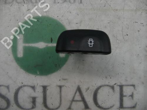 Used Electronic module RENAULT MEGANE I Coach (DA0/1_) 1.6 e (DA0F) (90 hp) 3734552