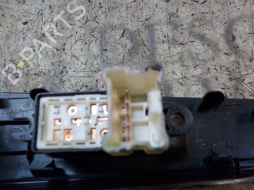Right rear window switch NISSAN NOTE (E11, NE11)  | BP3846165I28 
