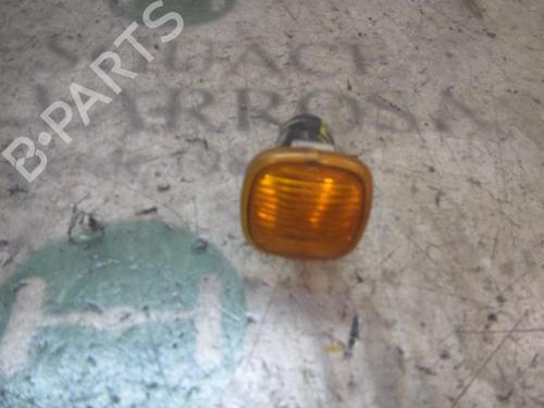 Used Right side indicator Right side indicator AUDI A4 B5 (8D2) 1.9 TDI (110 hp) 11643552 11643552