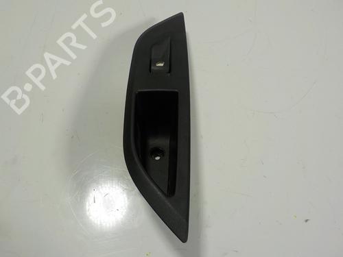 Used Right rear window switch Right rear window switch PEUGEOT 2008 II (UD_, US_, UY_, UJ_, UR_, UC_) [2019-2026] 12468242 12468242