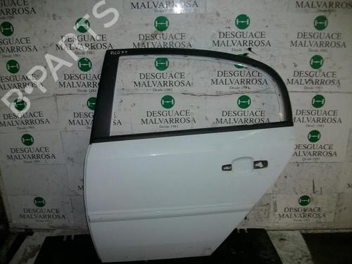 Used Left rear door Left rear door 3749189 3749189