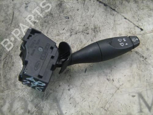 Used Steering column stalk FORD FIESTA V (JH_, JD_) 1.4 TDCi (68 hp) 3748860
