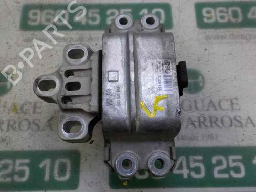 Used Engine mount Engine mount VW PASSAT B7 Variant (365) 2.0 TDI (140 hp) 9083098 9083098