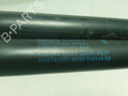 Tailgate lift support LAND ROVER RANGE ROVER SPORT I (L320) 2.7 D 4x4 | BP16195240C138 