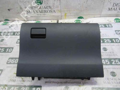 Used Glove box Glove box TOYOTA PRIUS PLUS (_W4_) 1.8 Hybrid (ZVW40W, ZVW41W) (136 hp) 4000390 4000390