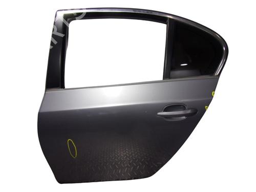 Used Left rear door BMW 5 (E60) 530 i (231 hp) 15611959