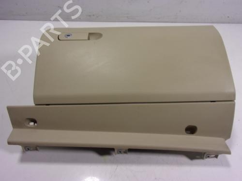 Used Glove box Glove box VW TOUAREG (7P5, 7P6) 3.0 V6 TDI (240 hp) 15835990 15835990