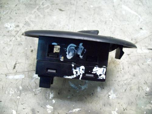 Right rear window switch ROVER 75 (RJ) | BP3781100I28