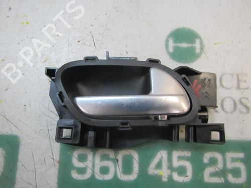 Used Front right interior door handle PEUGEOT 208 I (CA_, CC_) 1.6 HDi / BlueHDi 75 (75 hp) 3879390