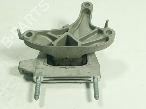 Used Engine mount PEUGEOT 208 II (UB_, UP_, UW_, UJ_) e-208 (136 hp) 25050197