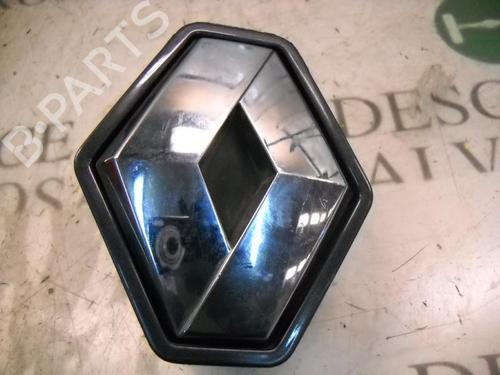 Used Tailgate handle Tailgate handle RENAULT VEL SATIS (BJ0_) 3.0 dCi (BJ0J, BJ0N) (177 hp) 3739570 3739570