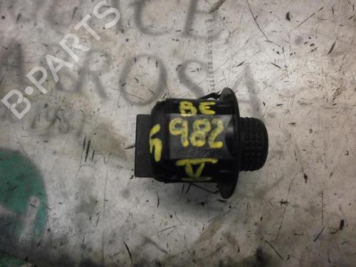 Mirror switch FORD MONDEO III Saloon (B4Y) 2.0 16V TDDi / TDCi | BP3739174I25