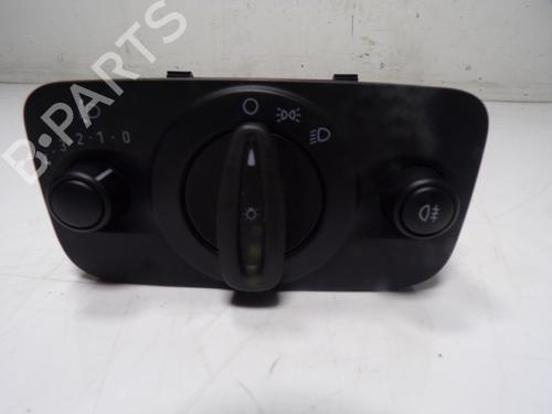 Used Headlight switch Headlight switch FORD FIESTA VI (CB1, CCN) 1.25 (60 hp) 15247287 15247287