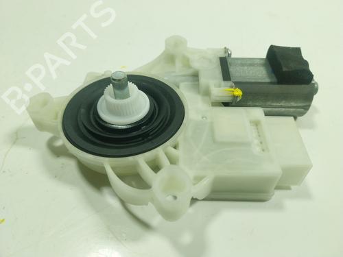 Left front window motor BMW 3 (G20, G80, G28) 330 d xDrive | BP24599947E21