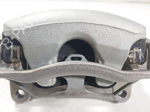 Used Right front brake caliper Right front brake caliper SEAT LEON (KL1, KLG) 2.0 TDI (116 hp) 32703311 32703311