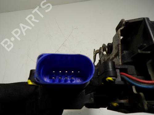 Front left lock VW TOUAREG (7LA, 7L6, 7L7) 3.0 V6 TDI | BP11741141C98 