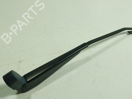 Used Rear windshield wiper arm Rear windshield wiper arm 26668025 26668025