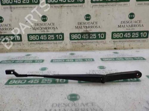 Used Front windshield wiper arm Front windshield wiper arm 5322003 5322003