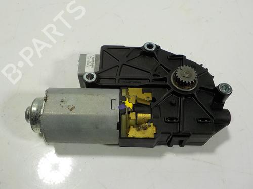 Used Sunroof engine Sunroof engine LAND ROVER RANGE ROVER SPORT II (L494) 3.0 SDV6 4x4 (306 hp) 13515095 13515095