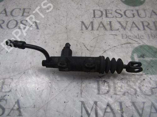 Used Clutch slave cylinder Clutch slave cylinder HYUNDAI GETZ (TB) 1.5 CRDi (82 hp) 14275066 14275066