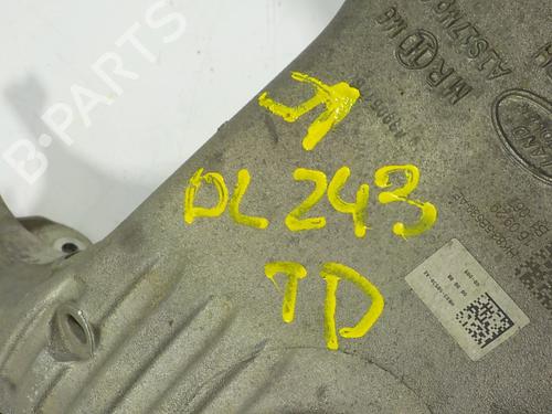 Right rear suspension arm JAGUAR F-PACE (X761)  | BP13877674M15 