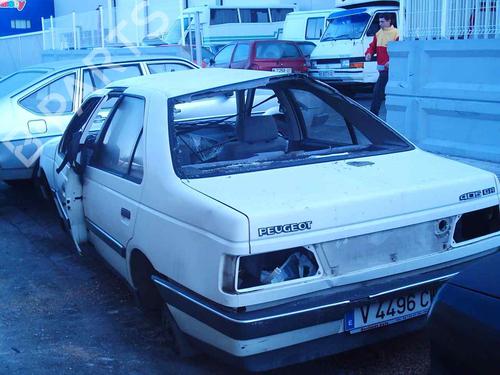 PEUGEOT 405 I (15B) 1.9 (122 hp) 477330