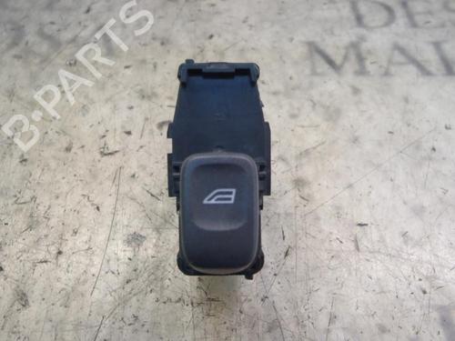 Used Right rear window switch Right rear window switch VOLVO S60 I (384) D5 (163 hp) 3805296 3805296
