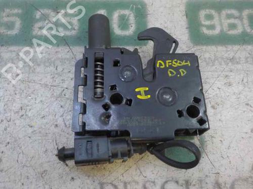 Used Hood lock Hood lock VW POLO VI (AW1, BZ1, AE1) 1.0 TSI (95 hp) 8771689 8771689