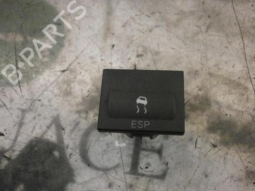 Used Electronic module Electronic module FORD FOCUS II Turnier (DA_, FFS, DS) 1.6 TDCi (109 hp) 3788723 3788723