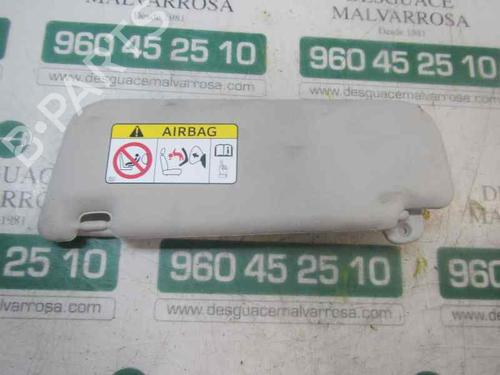 right-sun-visor-toyota-prius-plus-_w4_-7431047320b0-2011-4002920 main image