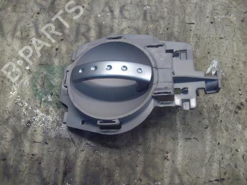 Used Rear right interior door handle Rear right interior door handle CITROËN C3 I (FC_, FN_) 1.4 HDi (68 hp) 3787652 3787652