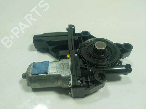 Right front window motor KIA SORENTO III (UM) 2.2 CRDi 4WD 62460C5120