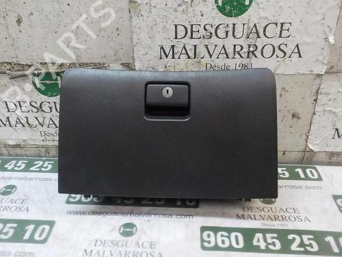 Used Glove box Glove box TOYOTA COROLLA (_E12_) 2.0 D-4D (CDE120R, CDE120L_) (116 hp) 3859204 3859204